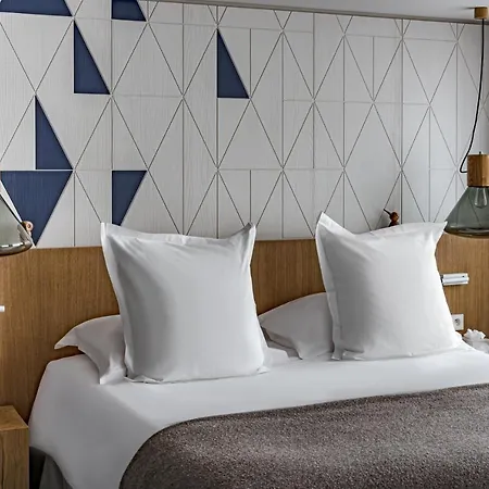 White 1921 4* Courchevel