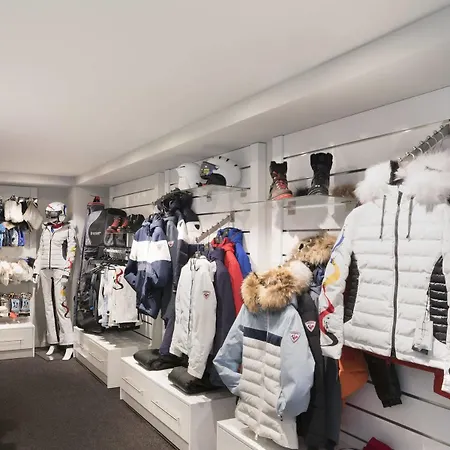 White 1921 Отель Куршевель