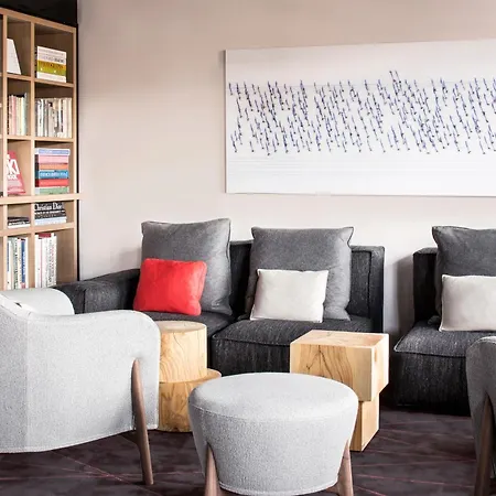 White 1921 Отель Куршевель